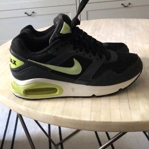Nike Air max women’s sneakers